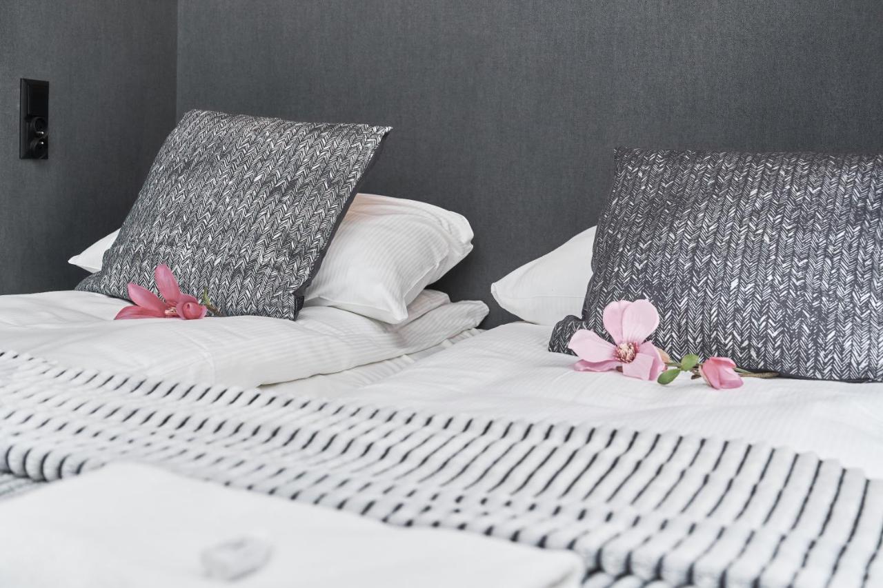 Stawowa By Renters Apartament